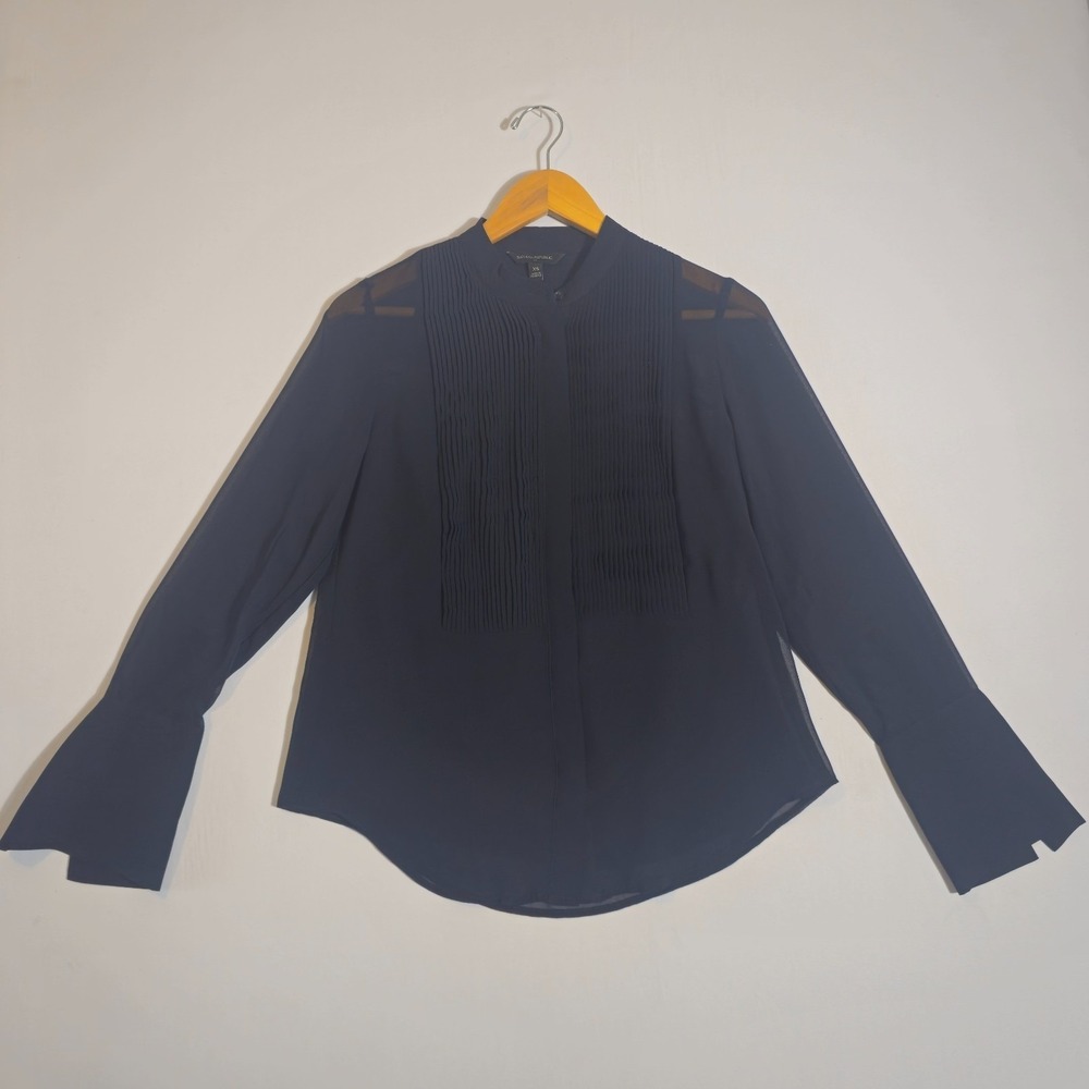 Banana Republic Blouse Top Women XS Black Pintuck Detail Button Front Minimalist